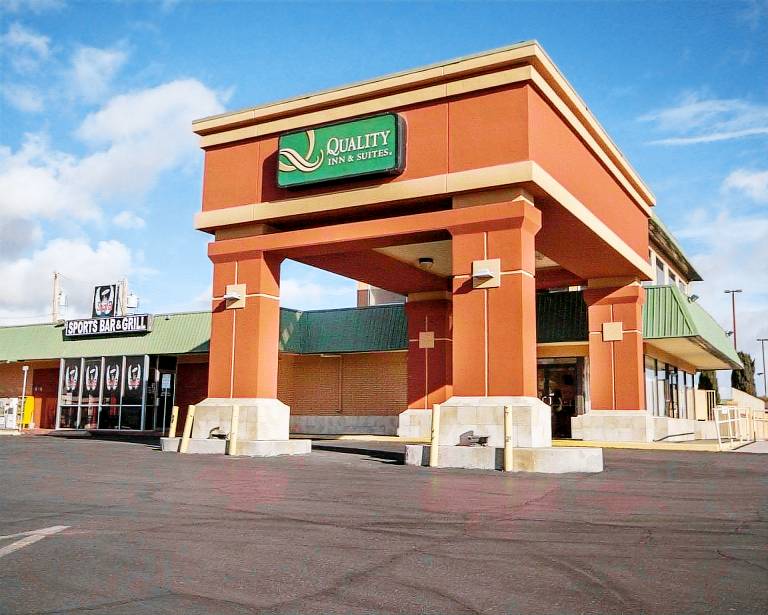 Quality Inn & Suites Airport in El Paso, TX