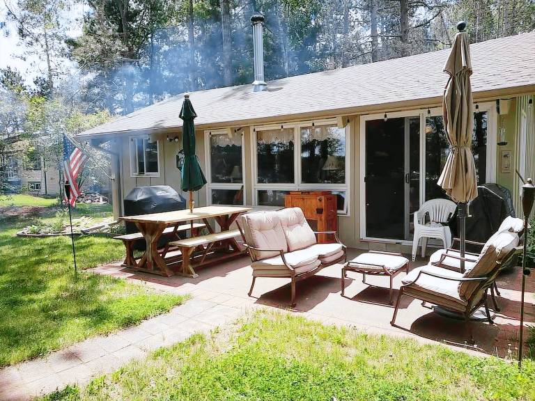 House Pelican Lake