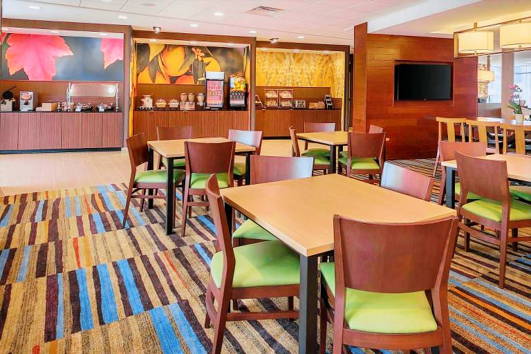 Fairfield by Marriott Inn & Suites Huntington — photo 5