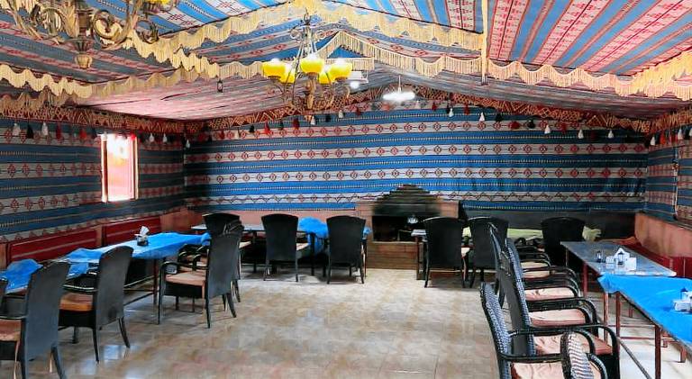 Tent with barbeque & patio | Pet-friendly — photo 2