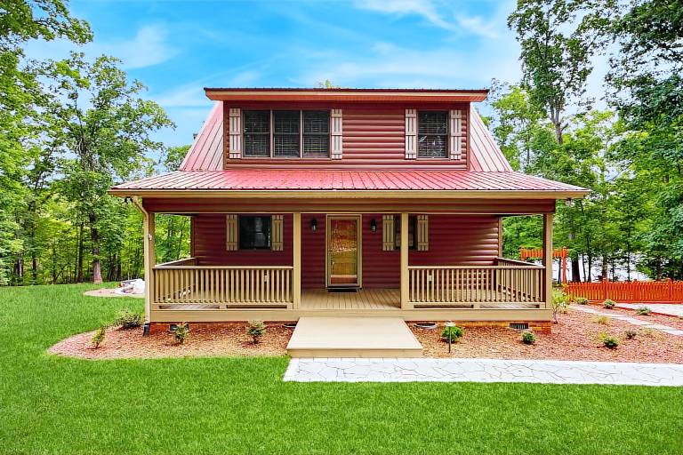 Cabin Macon