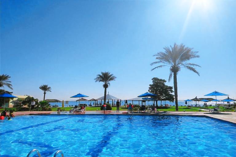 Flamingo Beach Hotel