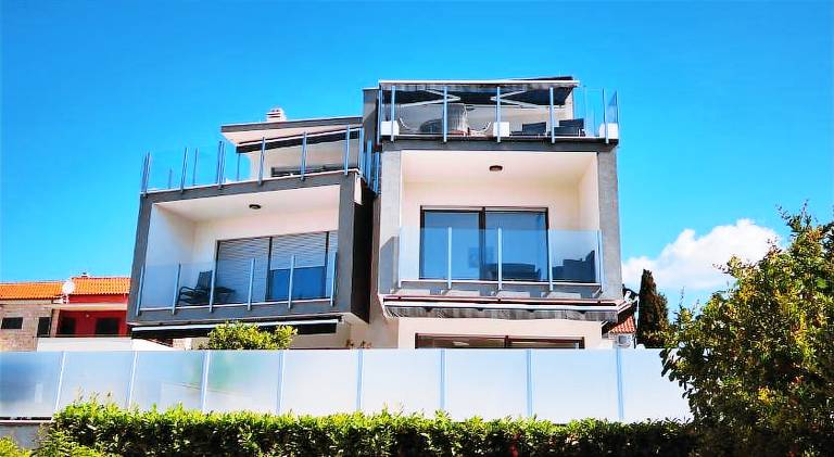 Apartment with jacuzzi | Close to the beach | Pets are welcome — photo 4