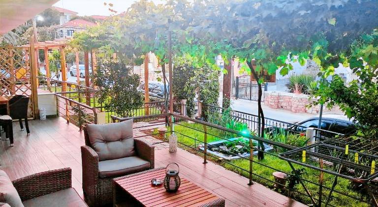 Beautiful holiday apartment with grill, garden & patio | Pet-friendly in Kas