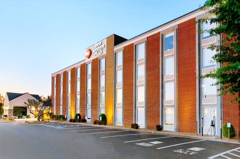 Best Western Plus Beckley Inn — photo 4