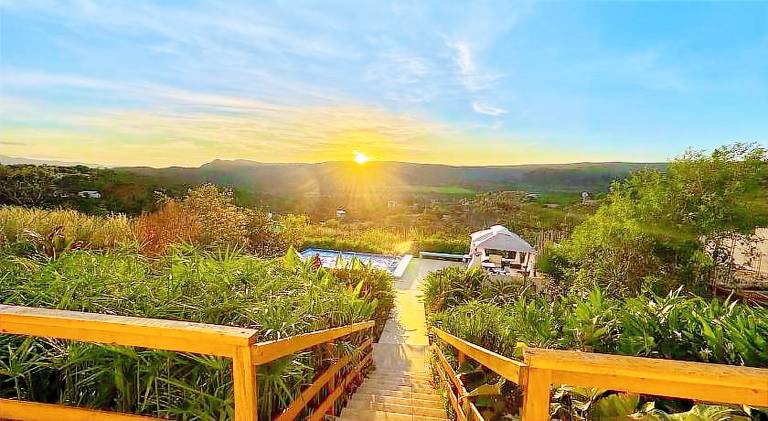 Casa de Maitreya piscina ar condicionado
