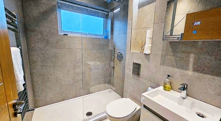Rental apartment with 2 rooms for 6 persons — photo 2