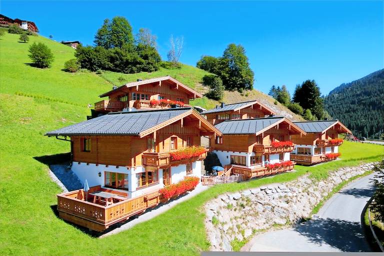 Chalet with garden, barbecue & sauna | Close to the ski | Dogs allowed — photo 3