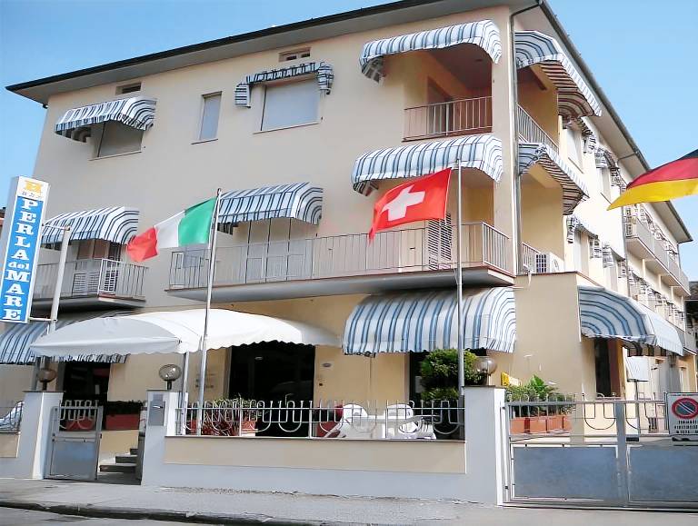 Hotel Perla Del Mare in Camaiore