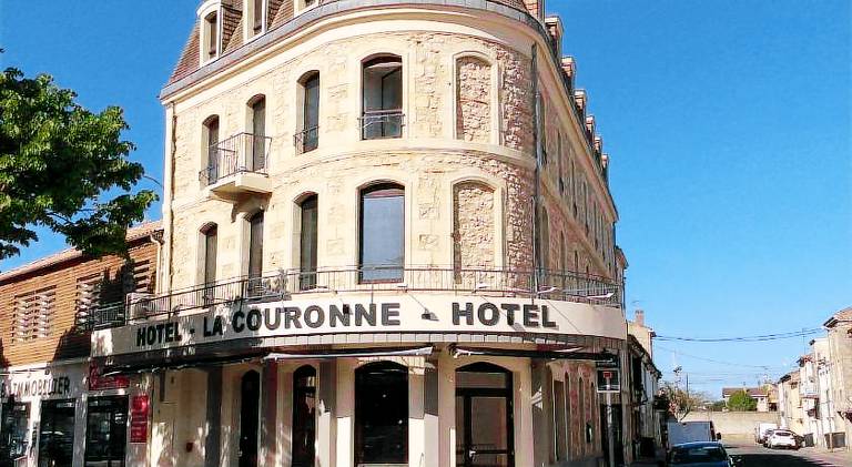 Hotel La Couronne in Marmande