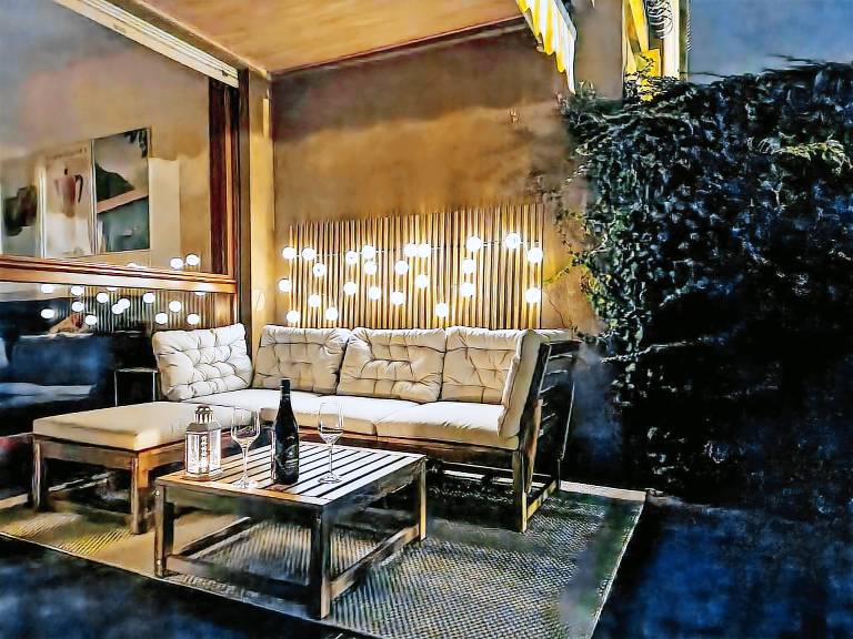 Apartment with terrace & yard | Pet-friendly — photo 5