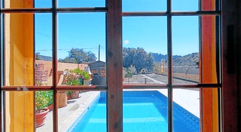 Chalet with pool — photo 3