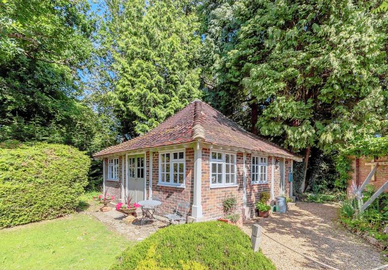 House  Burgess Hill
