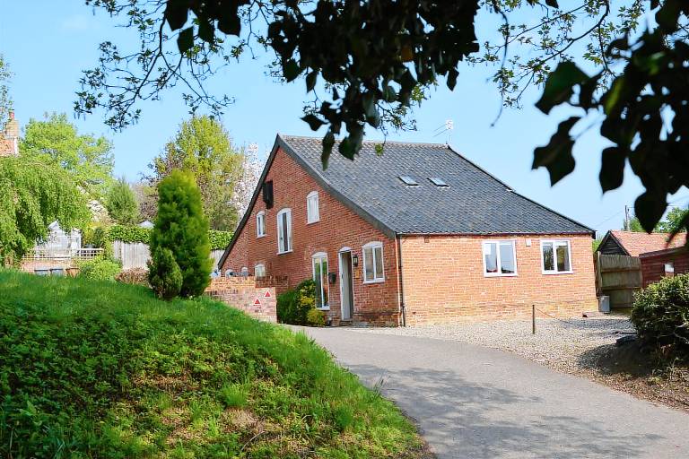 1 The Old Coach House