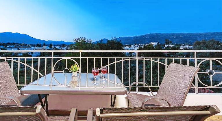 Apartment with 2 rooms for 4 persons — photo 4