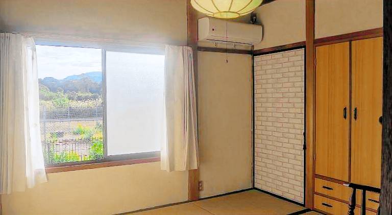 Charming chalet with yard, terrace & barbeque | Pet-friendly — photo 5