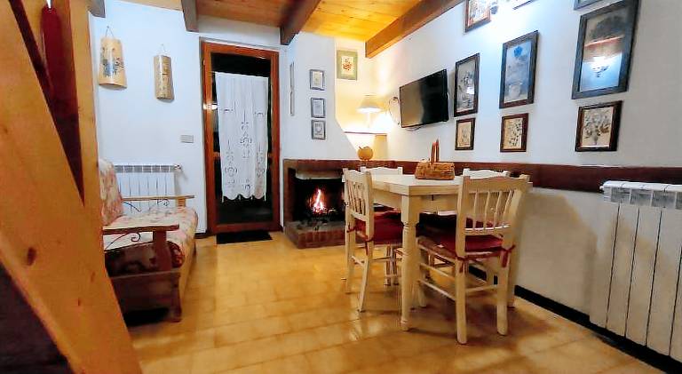 Apartment with 2 rooms for 6 persons — photo 4