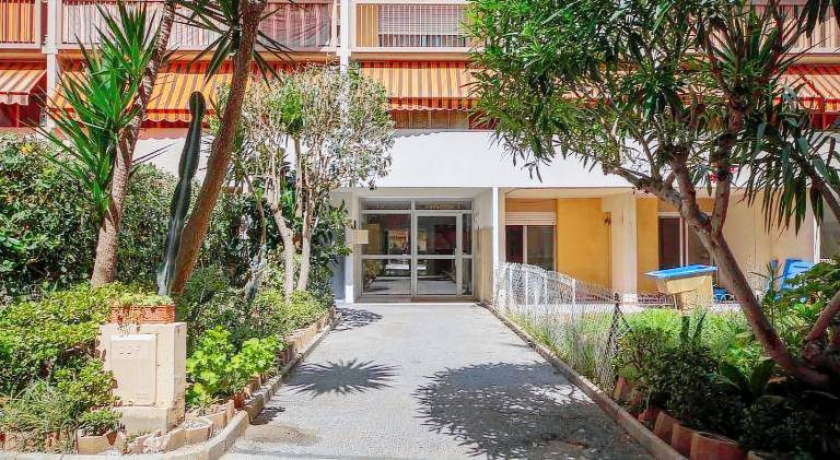 Fully equipped apartment with patio | Close to Promenade des Anglais | Beach nearby | Suitable for remote work | Pets allowed — photo 5