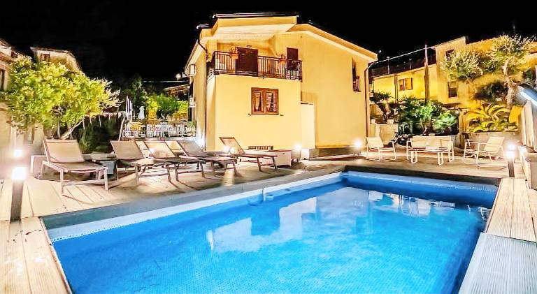 Cerchia Apartments in Tramonti