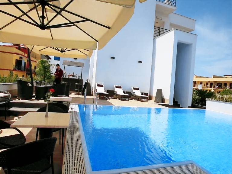La Costiera Hotel — photo 2