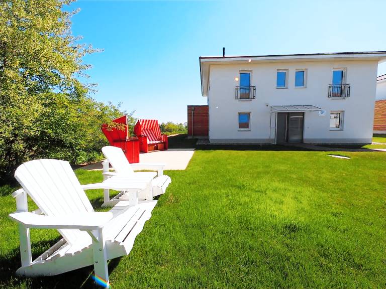 House with private pool, garden & barbeque — photo 4