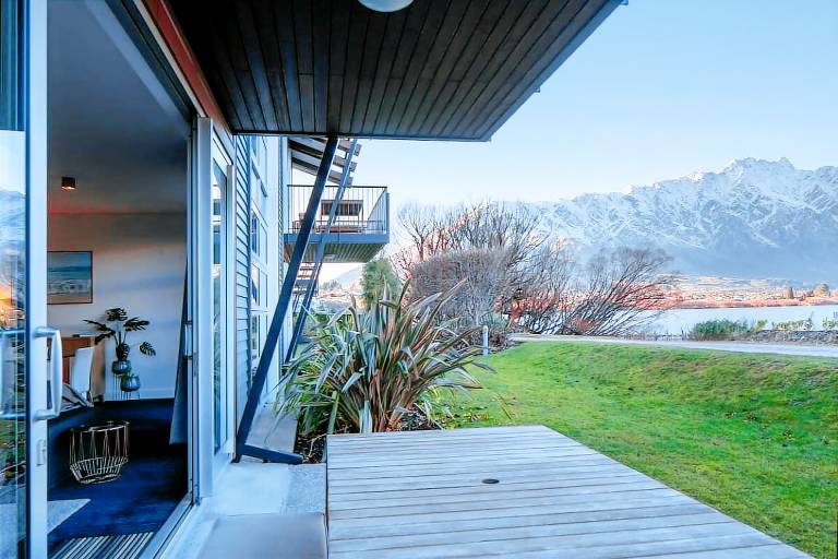 215 m&sup2; Ferienhaus