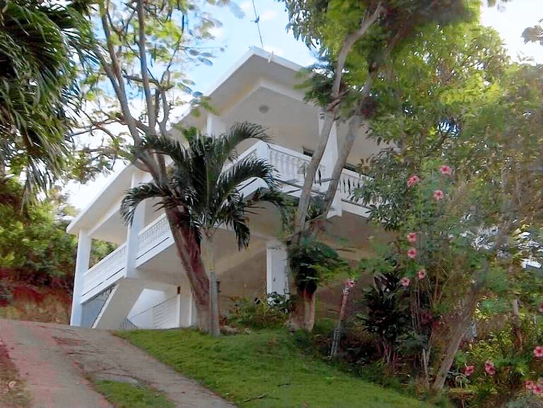 House Vieques
