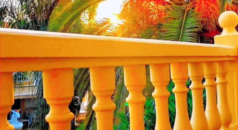 Rental apartment with yard, terrace & private pool | Dogs allowed in Denia