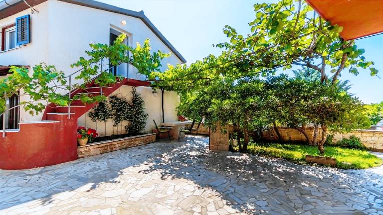 Apartman  Cokuni