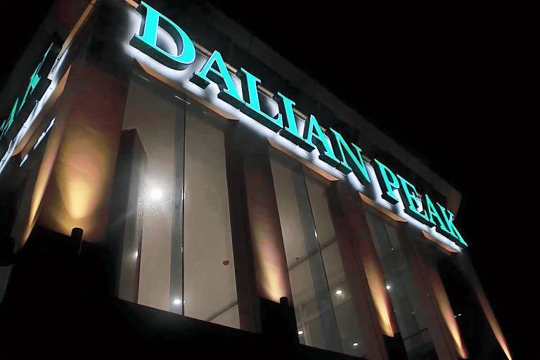 Dalian Peak Hotel in Angeles City