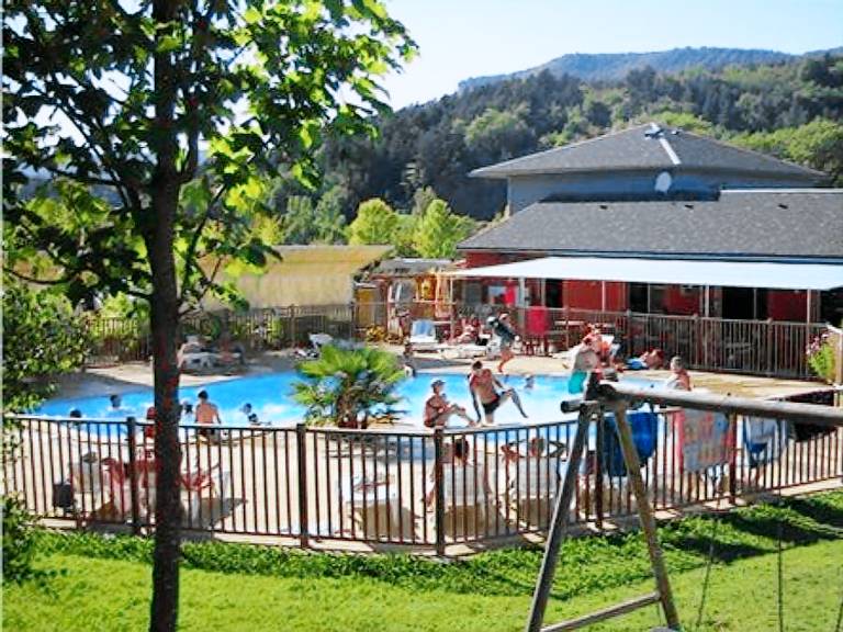 Children-friendly mobile home with terrace & heated pool | Pet-friendly — photo 3