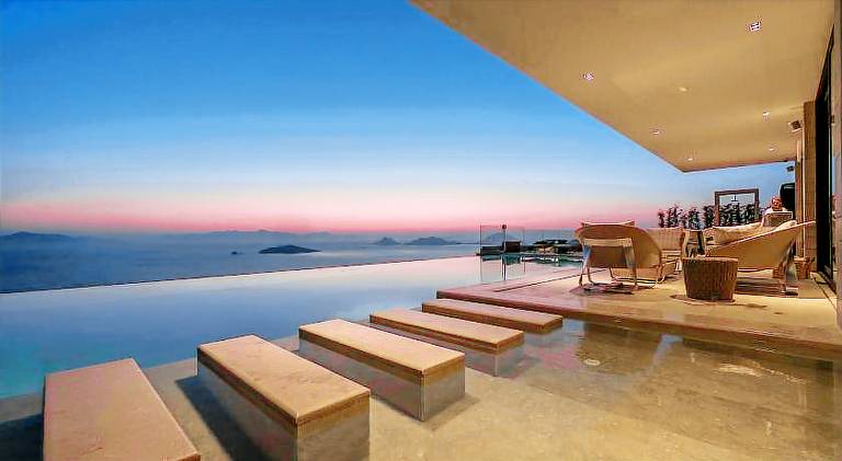 Villara Ultra Luxury Private Villa in Bodrum Daily Housekeeping Private Cook Chauffeur Service in Mugla