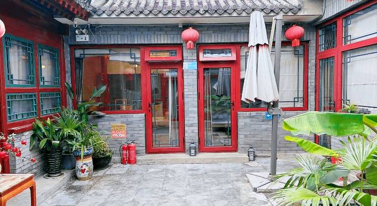 Beijing Hejiali Siheyuan Near the Forbidden City — photo 5
