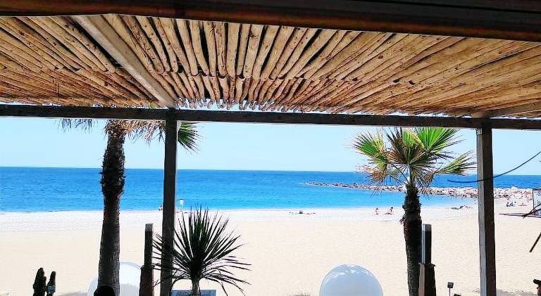 Holiday apartment with pool — photo 4