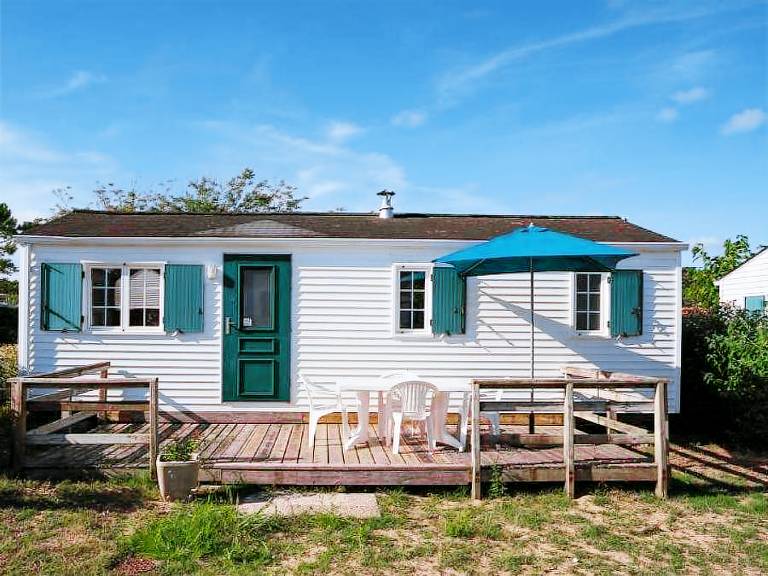 Wonderful mobile home with patio & heated pool | Dogs allowed — photo 4