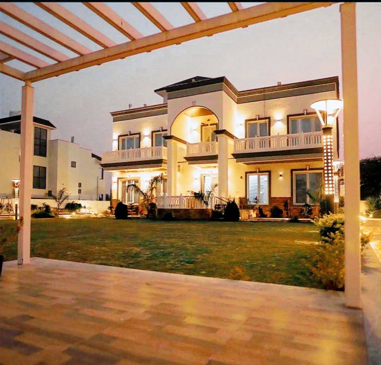 Lovely farm with barbecue, pool & yard | Pets allowed — photo 3