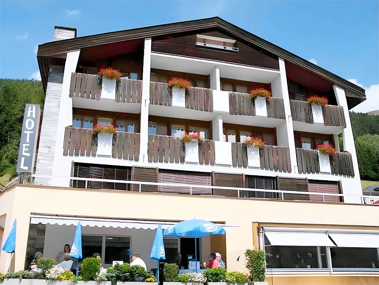 Hotel Restaurant La Furca in Andermatt