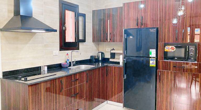 Apartment with pool — photo 4