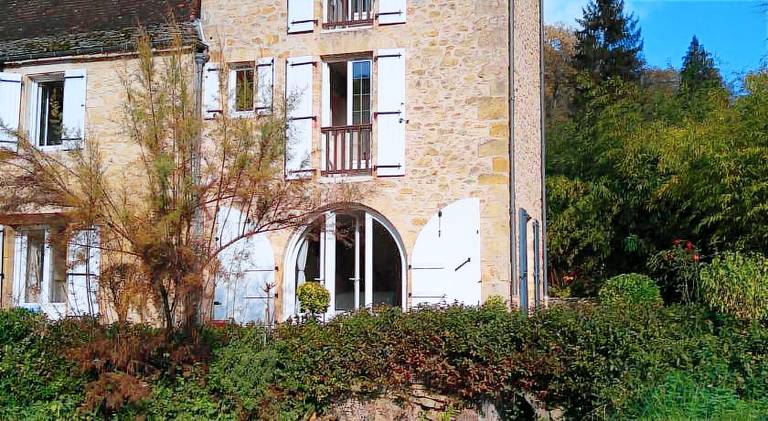Rental apartment with 2 rooms for 6 persons in Beze