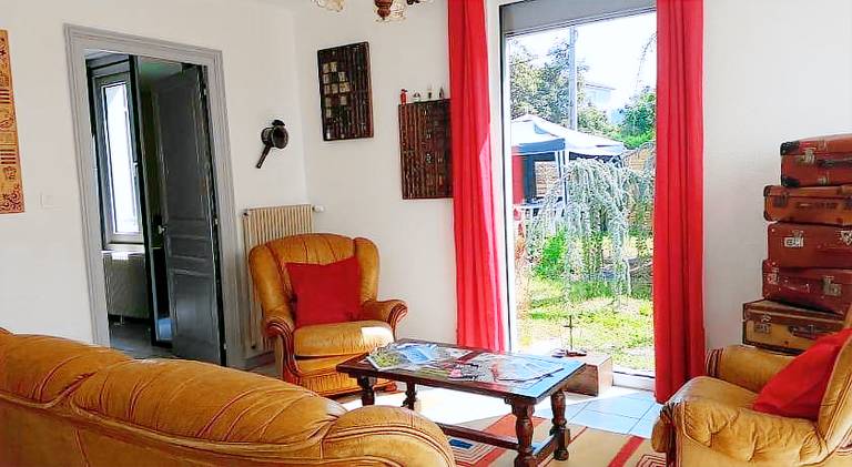 Vacation home with 3 rooms for 8 persons in Lons-le-Saunier
