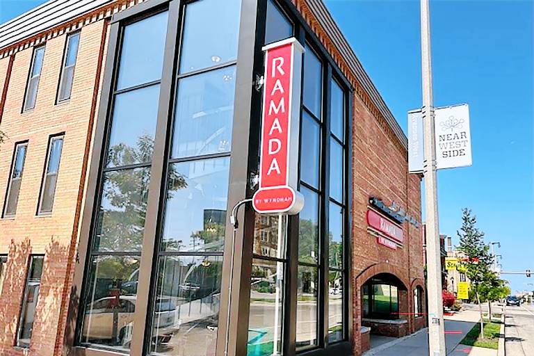 Ramada by Wyndham Milwaukee