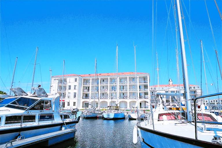 Accommodation  Rochefort