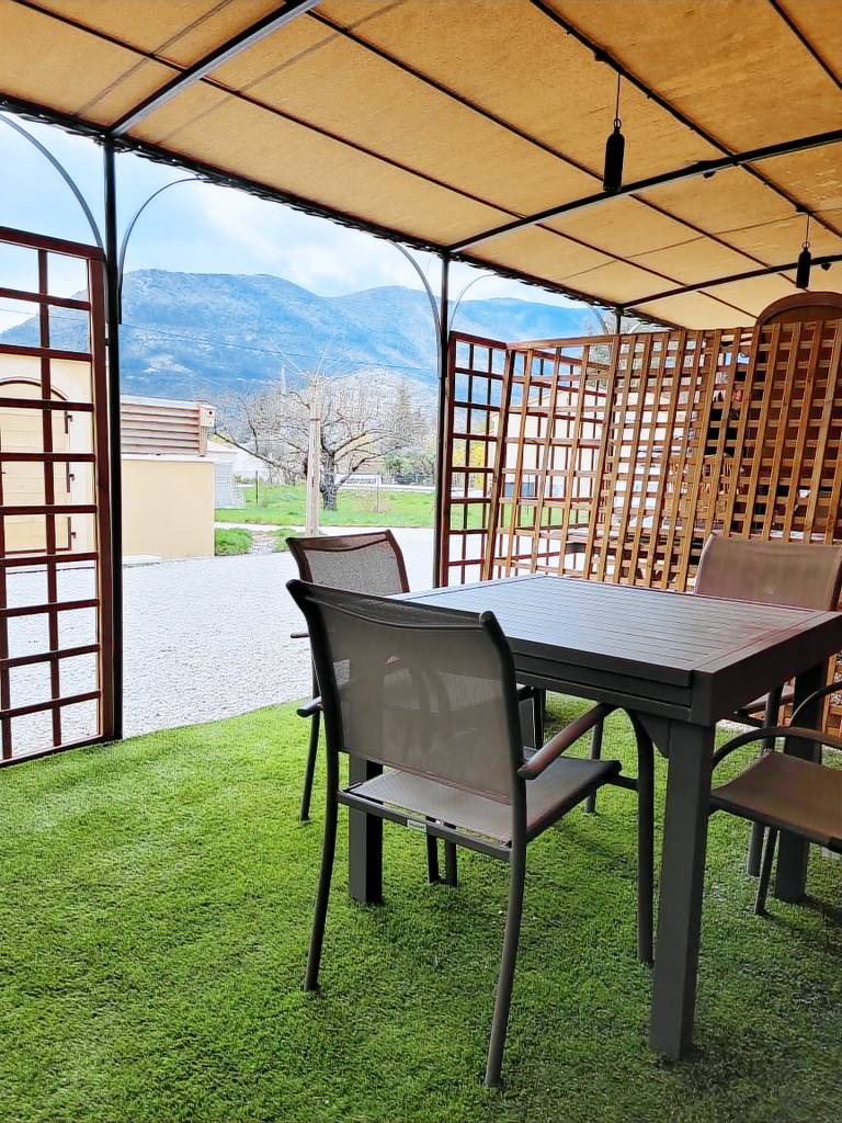 Appartement Montbrun-les-Bains