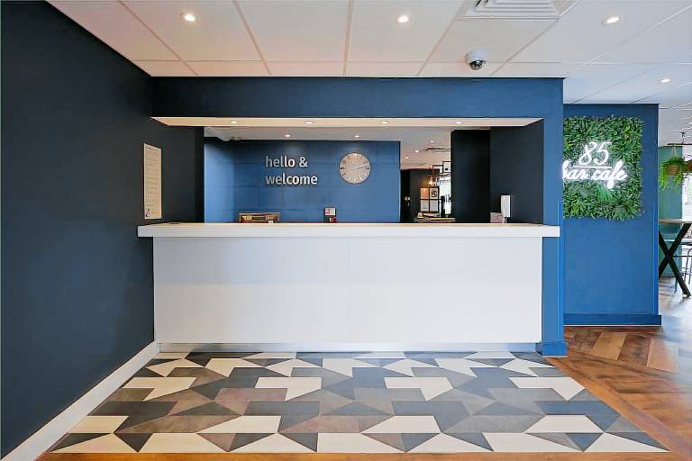 Travelodge Stratford Upon Avon — photo 2