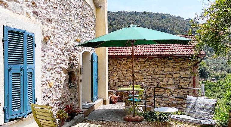 Lovely holiday apartment with yard & terrace | Dogs allowed — photo 2