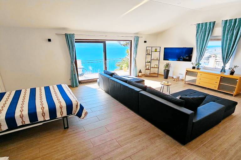 House with patio, BBQ & garden | Sea view — photo 3