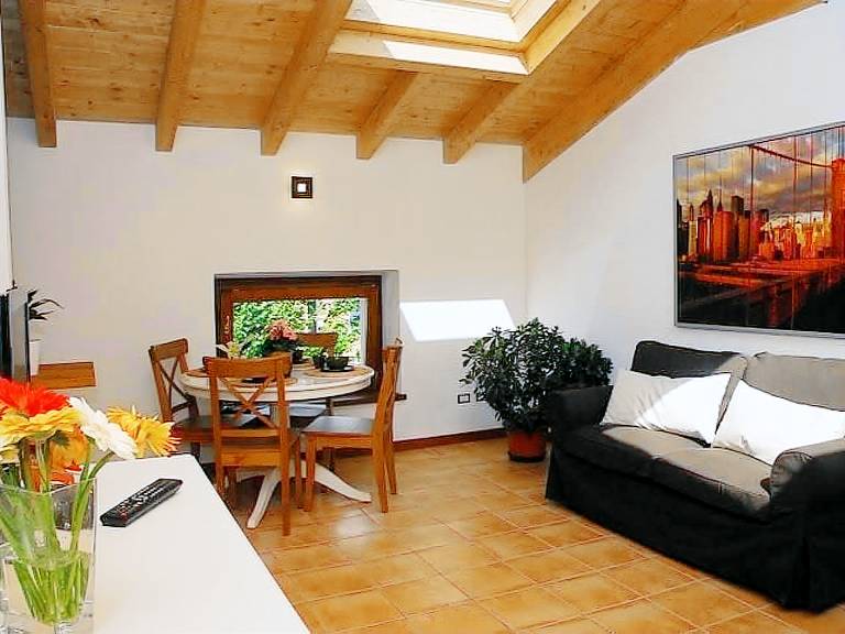 Wonderful apartment with patio | Pets are welcome — photo 3