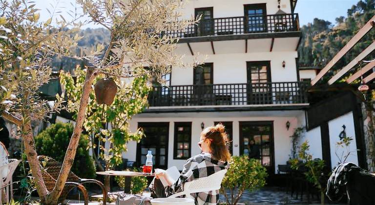 Maya in Berat