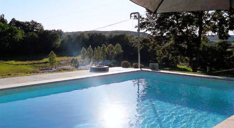 Rental apartment with pool — photo 3
