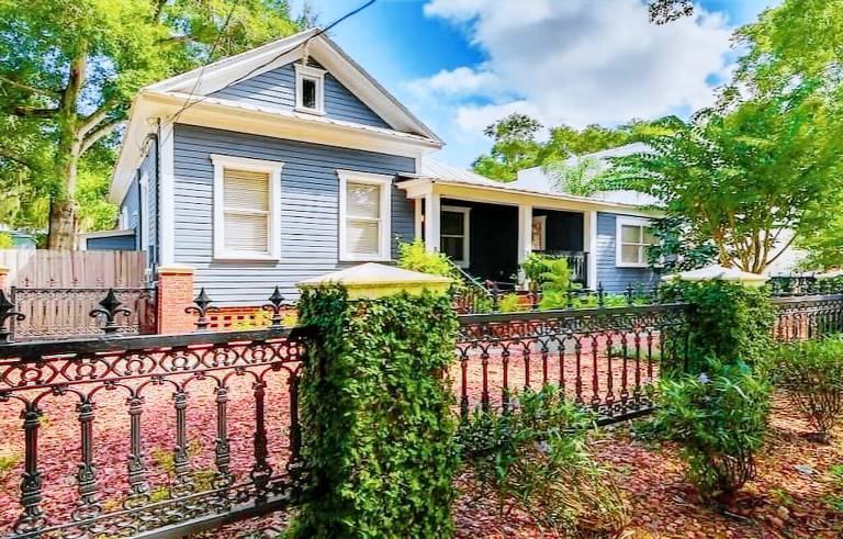 House  Tampa Heights